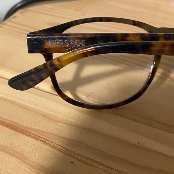 VERSACE - red and tortoise shell eyeglasses - Picture 5 of 7